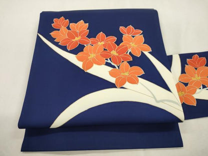 平和屋着物●塩瀬　九寸名古屋帯　駒刺繍　草花文　金彩　正絹　逸品　CABI7395dy