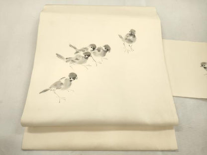 平和屋着物●塩瀬　九寸名古屋帯　手描き　雀　正絹　逸品　CABI7461dy