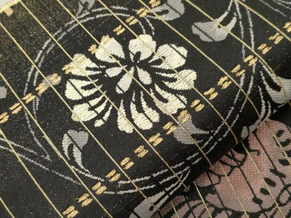 平和屋着物●西陣　河瀬満織物謹製　六通柄袋帯　花鳥文　黒地　金糸　証紙付き　正絹　逸品　CABI7575dy