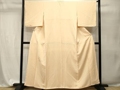平和屋着物■豪華色留袖　舞蝶地紋　鳥の子色　正絹　逸品　CABI7620ev