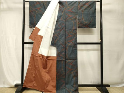 平和屋着物■本場大島紬　７マルキ　抽象文　正絹　逸品　CABI7756ev