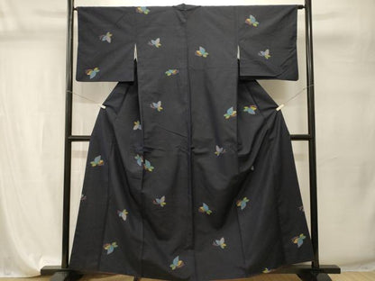 平和屋着物■上質な紬　舞蝶文　正絹　逸品　CABI7778ev
