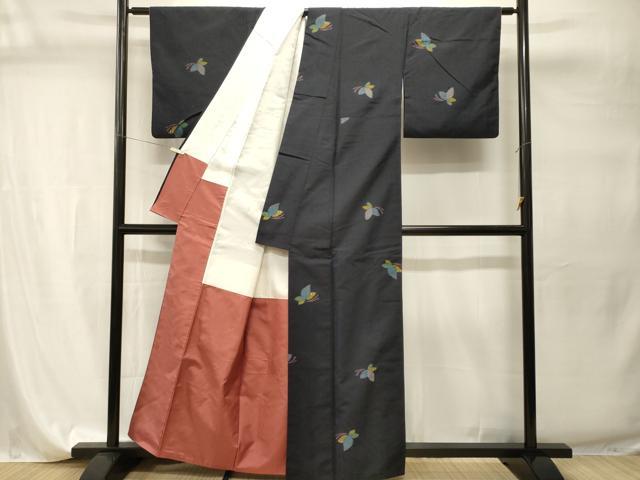 平和屋着物■上質な紬　舞蝶文　正絹　逸品　CABI7778ev