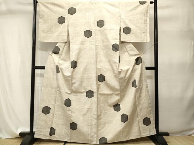 平和屋着物■上質な紬　亀甲繋ぎ　正絹　逸品　CABI8043ev