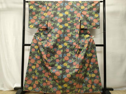 平和屋着物■上質な紬　流水枝菊文　正絹　逸品　CABI8162ev