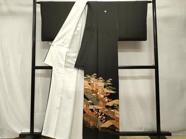 平和屋着物■豪華黒留袖　駒刺繍　御所車やり梅松文　金彩　正絹　逸品　CABI8194ev