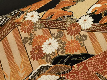 平和屋着物■豪華黒留袖　駒刺繍　御所車やり梅松文　金彩　正絹　逸品　CABI8194ev