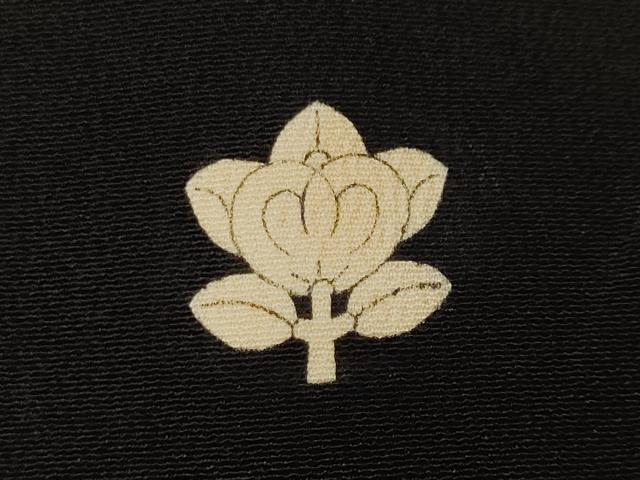 平和屋着物■豪華黒留袖　孔雀立波花文　正絹　逸品　CABI8329ev