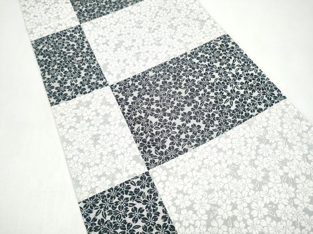 平和屋着物●六通柄袋帯　唐織　舞桜文　銀糸　正絹　逸品　CABI8863hy