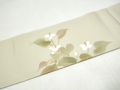 平和屋着物●塩瀬　九寸名古屋帯　手描き　枝花文　金彩　正絹　逸品　CABI8902hy