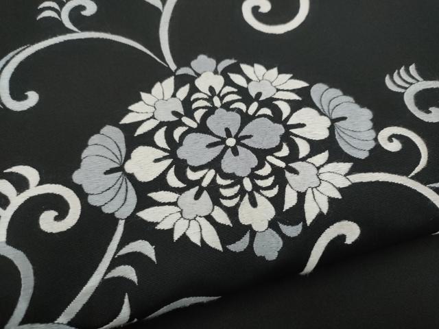 平和屋着物●塩瀬　九寸名古屋帯　総刺繍　花唐草文　黒地　正絹　逸品　CABI8911hy