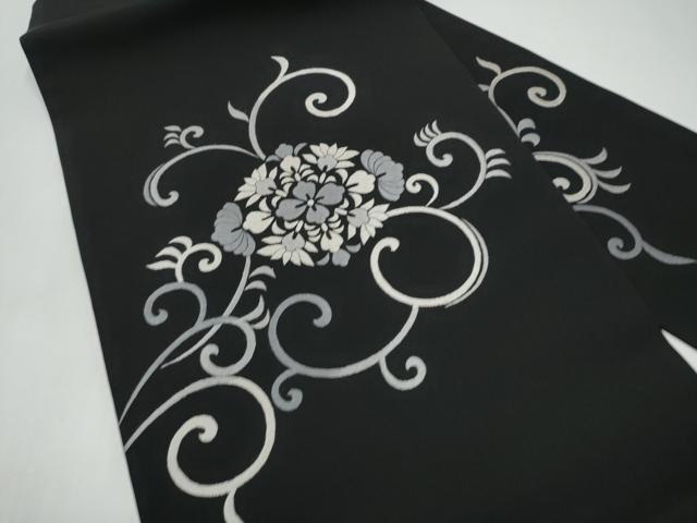 平和屋着物●塩瀬　九寸名古屋帯　総刺繍　花唐草文　黒地　正絹　逸品　CABI8911hy