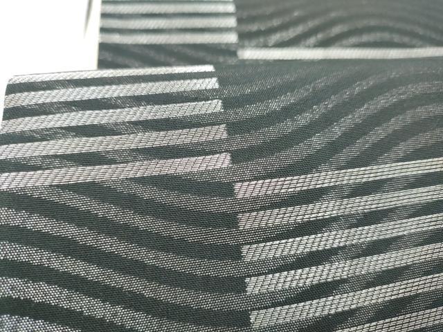 平和屋着物●両面　半幅帯　横段文　黒地　銀糸　やまと誂製　正絹　逸品　CABI9048hy