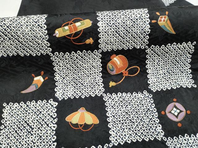 平和屋着物●九寸名古屋帯　絞り　総刺繍　駒刺繍　市松宝尽くし文　黒地　正絹　逸品　CABI9115hy