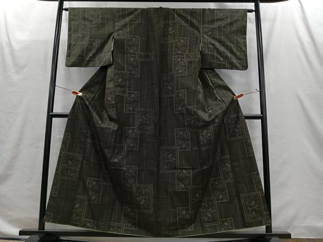 平和屋着物■本場大島紬　7マルキ　色紙花唐草文　正絹　逸品　CABI9243ua