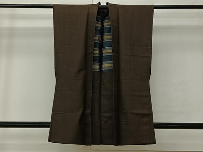 平和屋着物∞男性　袖無し羽織　紬地　憲法黒茶色　正絹　逸品　CABI9289ua