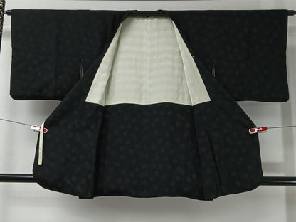 平和屋着物＃道行コート　舞花文　黒地　正絹　逸品　CABI9360ua