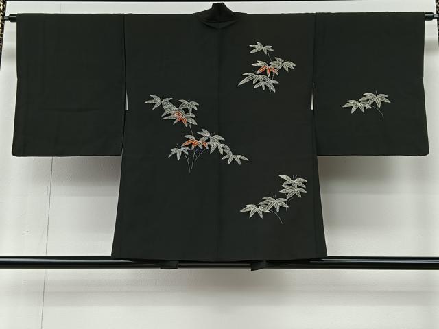 平和屋着物＃羽織　刺繍　笹竹文　黒地　正絹　逸品　CABI9391ua