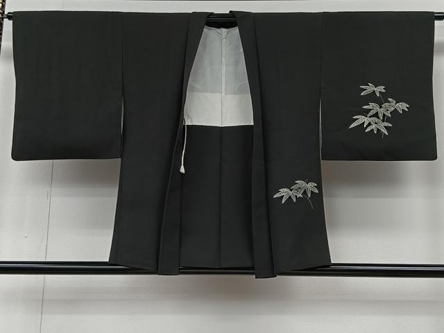 平和屋着物＃羽織　刺繍　笹竹文　黒地　正絹　逸品　CABI9391ua
