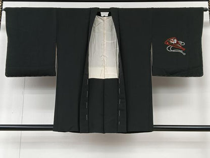 平和屋着物＃羽織　総刺繍　文箱花文　黒地　正絹　逸品　CABI9394ua