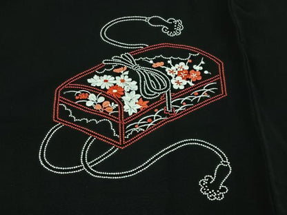 平和屋着物＃羽織　総刺繍　文箱花文　黒地　正絹　逸品　CABI9394ua