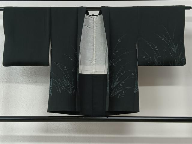 平和屋着物＃羽織　寿光織　草葉文　黒地　金銀糸　正絹　逸品　CABI9406ua