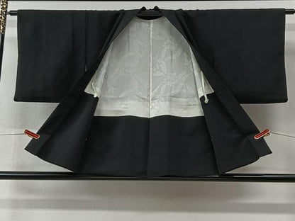 平和屋着物＃羽織　風景文　黒地　金彩　正絹　逸品　CABI9426ua