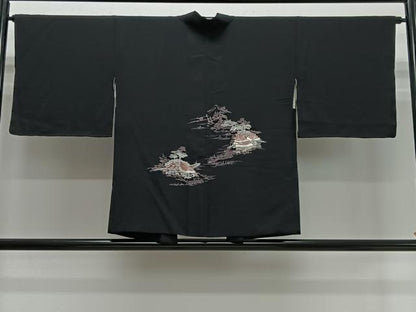 平和屋着物＃羽織　刺繍　風景文　黒地　銀糸　正絹　逸品　CABI9483ua