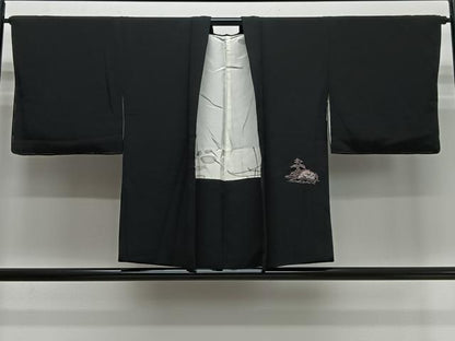 平和屋着物＃羽織　刺繍　風景文　黒地　銀糸　正絹　逸品　CABI9483ua