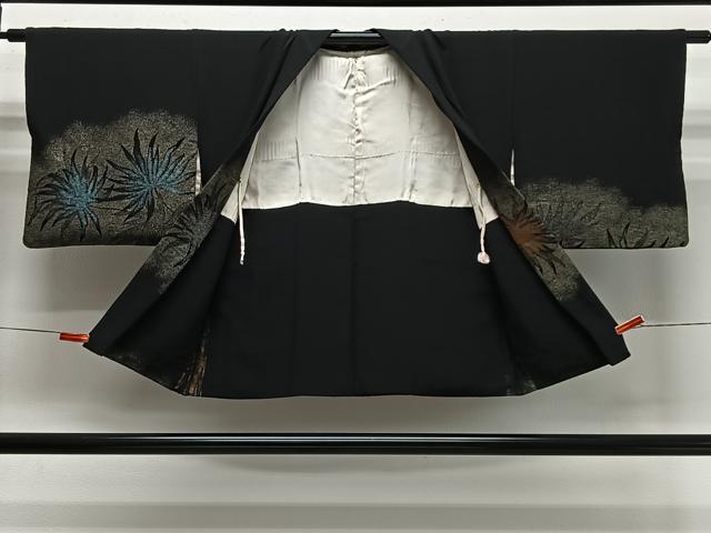 平和屋着物＃羽織　寿光織　草葉文　黒地　金銀糸　正絹　逸品　CABI9484ua
