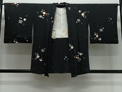 平和屋着物＃羽織　絞り　舞花文　黒地　金彩　正絹　逸品　CABI9486ua