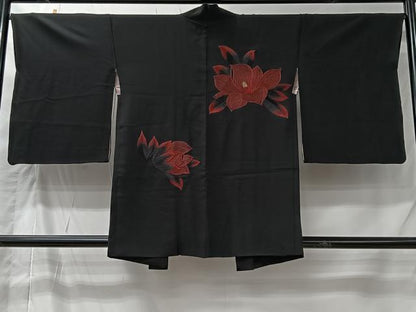 平和屋着物＃羽織　総刺繍　草花文　黒地　金糸　正絹　逸品　CABI9571ua