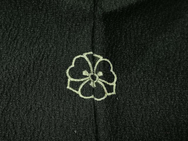 平和屋着物＃羽織　寿光織　色紙重ね草花文　黒地　金銀糸　正絹　逸品　CABI9580ua