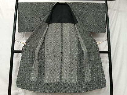 平和屋着物＃道行コート　鹿の子文　黒地　ロング丈　洗える着物　CABI9585ua