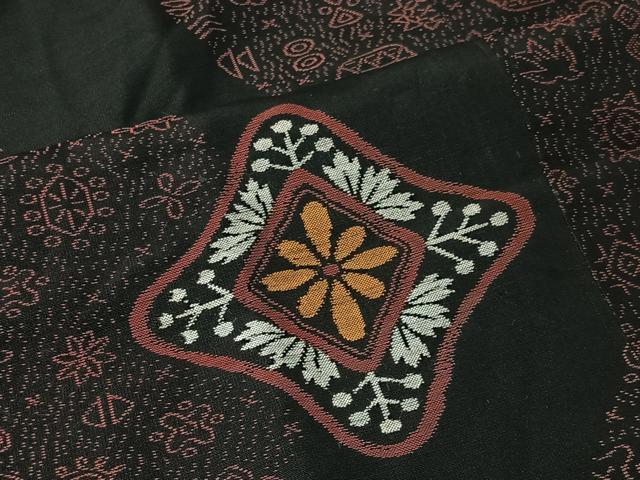 平和屋着物＃道行コート　幾何学花文　黒地　ロング丈　正絹　逸品　CABI9590ua
