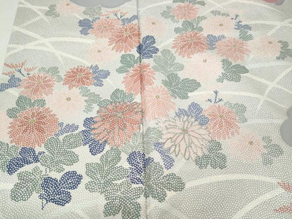 平和屋着物●訪問着　駒刺繍　雲取り花蝶文　銀彩　正絹　逸品　CABI9624ut