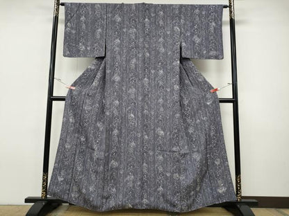 平和屋着物●上質な小紋　ろうけつ染め　葡萄蔦の葉間道　正絹　逸品　CABI9627ut