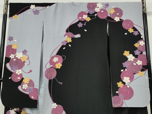 平和屋着物●豪華振袖　駒刺繍　花鞠文　黒地　金彩　正絹　逸品　CABI9637ut