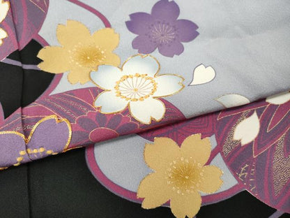 平和屋着物●豪華振袖　駒刺繍　花鞠文　黒地　金彩　正絹　逸品　CABI9637ut
