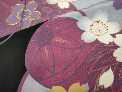 平和屋着物●豪華振袖　駒刺繍　花鞠文　黒地　金彩　正絹　逸品　CABI9637ut