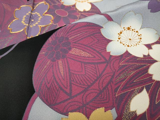 平和屋着物●豪華振袖　駒刺繍　花鞠文　黒地　金彩　正絹　逸品　CABI9637ut