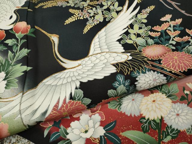 平和屋着物●豪華黒留袖　作家物　駒刺繍　束ね熨斗飛鶴花文　暈し染め　金彩　正絹　逸品　CABI9665ut