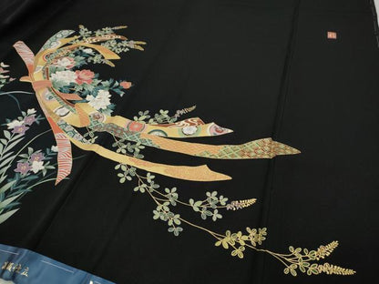 平和屋着物●豪華黒留袖　作家物　駒刺繍　束ね熨斗飛鶴花文　暈し染め　金彩　正絹　逸品　CABI9665ut