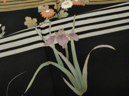 平和屋着物●訪問着　横段草花文　黒地　金彩　正絹　逸品　CABI9684ut