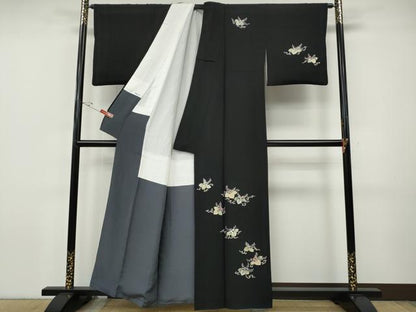 平和屋着物●訪問着　駒刺繍　草花文　黒地　金彩　正絹　逸品　CABI9687ut