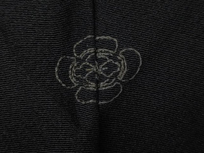 平和屋着物●訪問着　駒刺繍　草花文　黒地　金彩　正絹　逸品　CABI9687ut