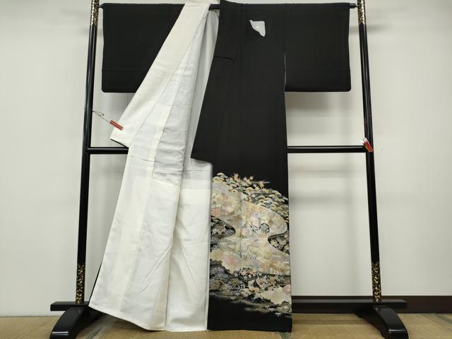 平和屋着物●豪華黒留袖　作家物　御所車鶴草花文　金銀彩　正絹　逸品　CABI9691ut