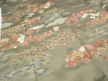 平和屋着物●豪華色留袖　作家物　駒刺繍　飛鶴草花文　金彩　正絹　逸品　CABI9728ut