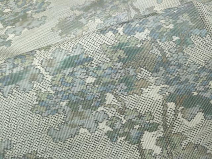 平和屋着物●本場大島紬　白大島　総絣　草木文　正絹　逸品　CABI9745ut