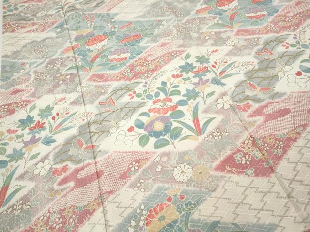 平和屋着物●訪問着　松皮菱花蝶文　金彩　正絹　逸品　CABI9746ut